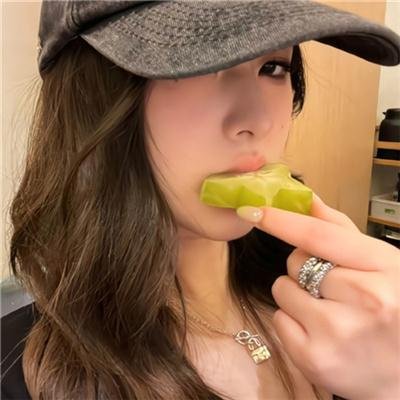那女孩真帅